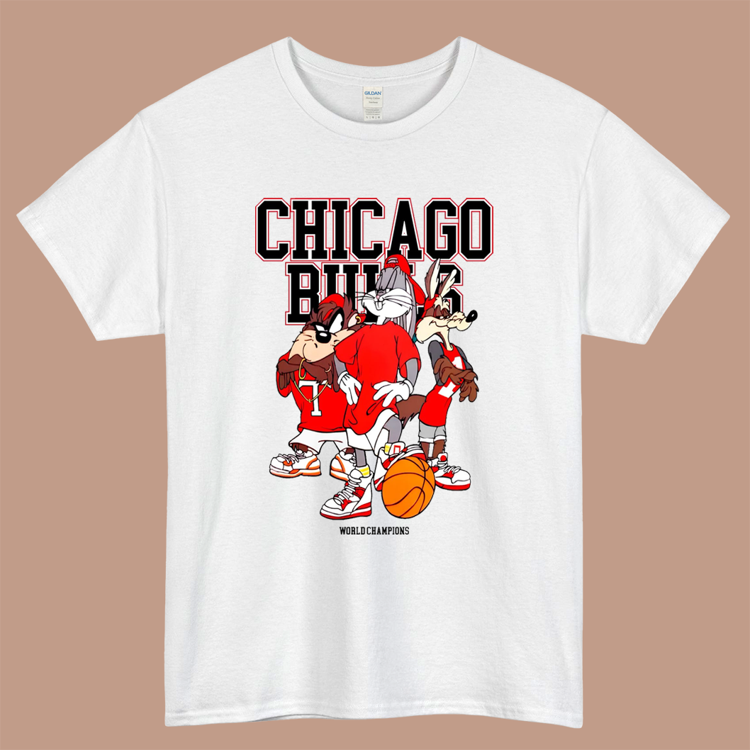 Looney Tunes Chicago Bulls Logo Mens Unisex Short Sleeve White T-Shirt Size S-3XL