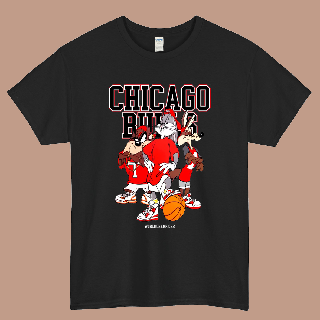 Looney Tunes Chicago Bulls Logo Mens Unisex Short Sleeve Black T-Shirt Size S-3XL