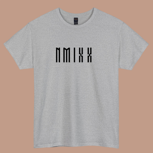 NMIXX Logo short sleeve t shirt S-3XL -P
